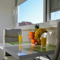 Mihaela studio apartmans 150m near the beach