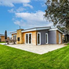 Holiday Home Green Resort Mooi Bemelen by Interhome