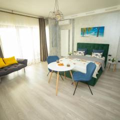 Studio 60 By The Beach Mamaia, FREE PARKING Casa del Mar