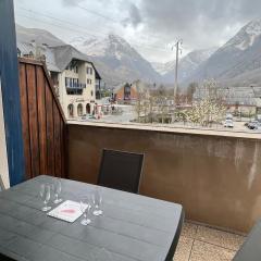 Appt hyper-centre Loudenvielle 4pers Terrasse Sud vue montagne