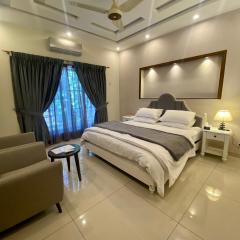 Luxury Guest House in Bahria Town