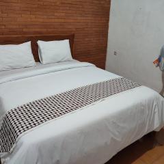 Romadhoni Homestay