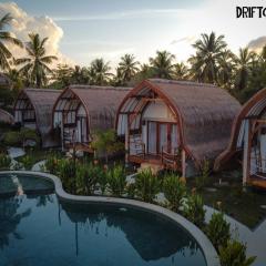 Driftwood Lombok