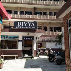 Divya Hotel