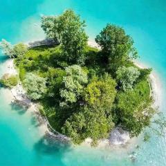 RUSTICA SUL LAGO TENNO primo piano