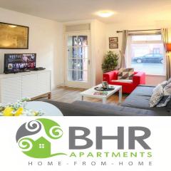 Great Location - City Centre - Parking - 4 Beds - 2 Bedrooms