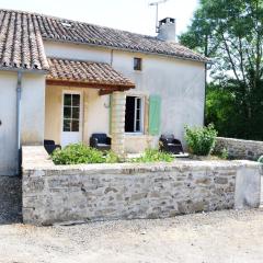 Maison charismatique a Saint Germier avec jardin cloture