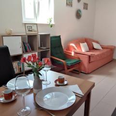 Apartment "Orangina" Sea - Nature - Relax - Ideal for Couples