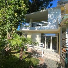 A cozy duplex in the Lalzi Bay