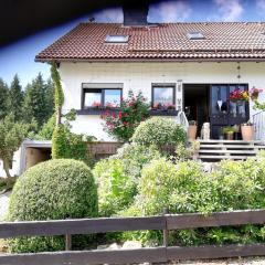 Ferienwohnung Anemone mit Bergblick