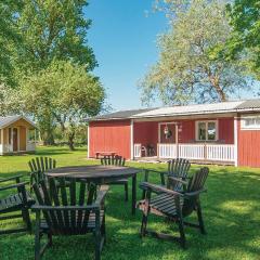 Beautiful Home In Slite With Kitchen