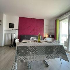 Studio cosy avec terrasse, parking, proche port et centre – La Rochelle - FR-1-246-620