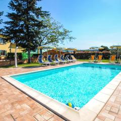 Awesome Apartment In Montecatini Terme