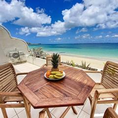 Paradis Caraibes 1, feet in the water in Grand Case