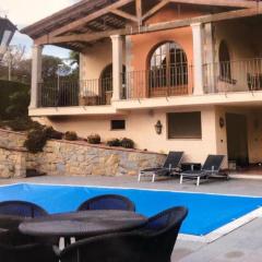 Chalet Boutique con chimenea y indoor pool