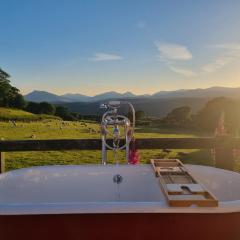 Red Tub Cabin Snowdonia