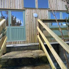 Rural Wood Cabin - less than 3 miles from St Ives