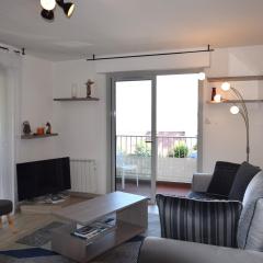 Appartement moderne avec balcon à Évian-les-Bains - FR-1-498-80