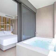 Noemie Luxury Suites