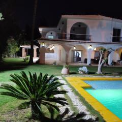 Lovely spacious five bedroom villa with a pool