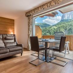 Garni Hotel Gardena App Dolomites 3