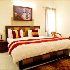 Maplewood Guest House, Neeti Bagh, New Delhiit is a Boutiqu Guest House - room 7