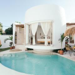 Makaii Tiny Villas with private pools