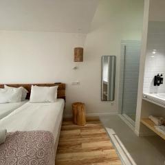 Altinho B&B - Quartos - Rooms - Odeceixe