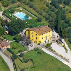 Amedea Tuscany Country Experience