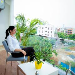 Lime Tree Luxury Studio - Service Apartment Near Artemis Hospital ,Gurgaon