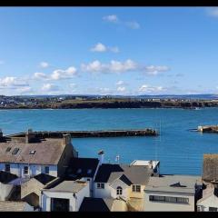 Portrush Penthouse Stunning Harbour & Atlantic Views only 2 mins walk to Harbour & Ramore