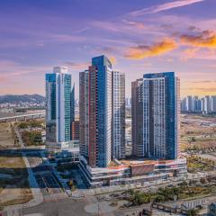 Urbanstay Songdo Moonlight Park