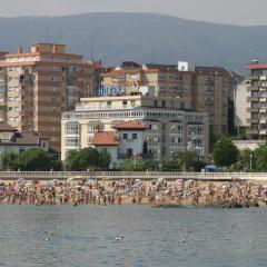 Las Rocas Playa Hotel