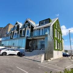 OYO Newquay Beach Hotel