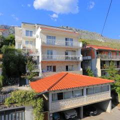 Apartments with WiFi Dugi Rat, Omis - 18917