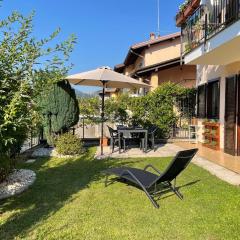 La casa del Conte - Feriolo di Baveno con giardino privato