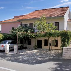 Apartments with a parking space Stari Grad, Hvar - 5724