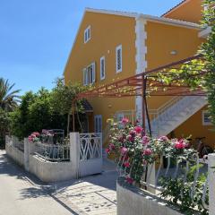 Apartments with a parking space Orebic, Peljesac - 4527