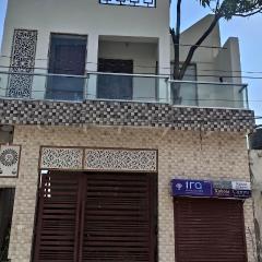 Ira Homestay Mathura - Divine Spiritual Stay