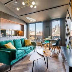 LOFT EN VILLE - Duplex Terrasse coeur historique avec vue dégagée & Parking souterrain Offert