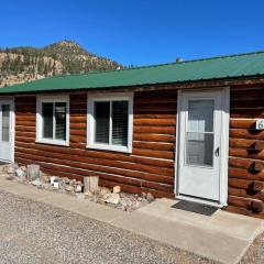 Cozy cabin #6 at Aspen Ridge Cabins