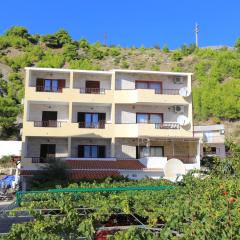 Apartments by the sea Duce, Omis - 12687