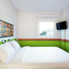 Ibis Budget Semarang Tendean