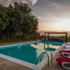 ClickSardegna Villa Emanuel ad Alghero con Vista mare spettacolare, piscina indipendente per 8 persone