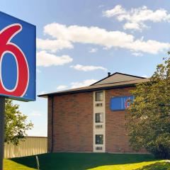 Motel 6-Elk Grove Village, IL - O'Hare