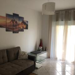 Casa di Max - private room in apartment with shared bathroom FREE PARKING