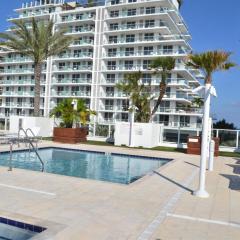 Grand Beach Hotel Surfside West