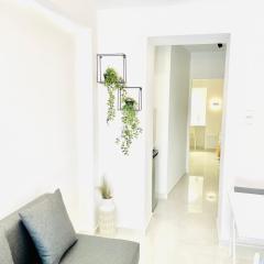 White studio (Preveza Marina)