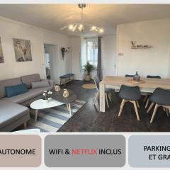 Triplex Carnot - Proche Docks 76, Kindarena et centre ville de ROUEN - Stationnement gratuit - NETFLIX - WIFI