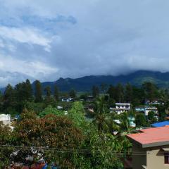 Hillside Hideaway Gudalur